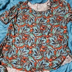 Blouse 3x /Like New /Main Color Orange, blue and green. No tag